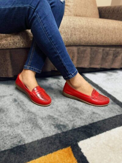 Mocasines de cuero para dama, con diseño estampado, taco normal.